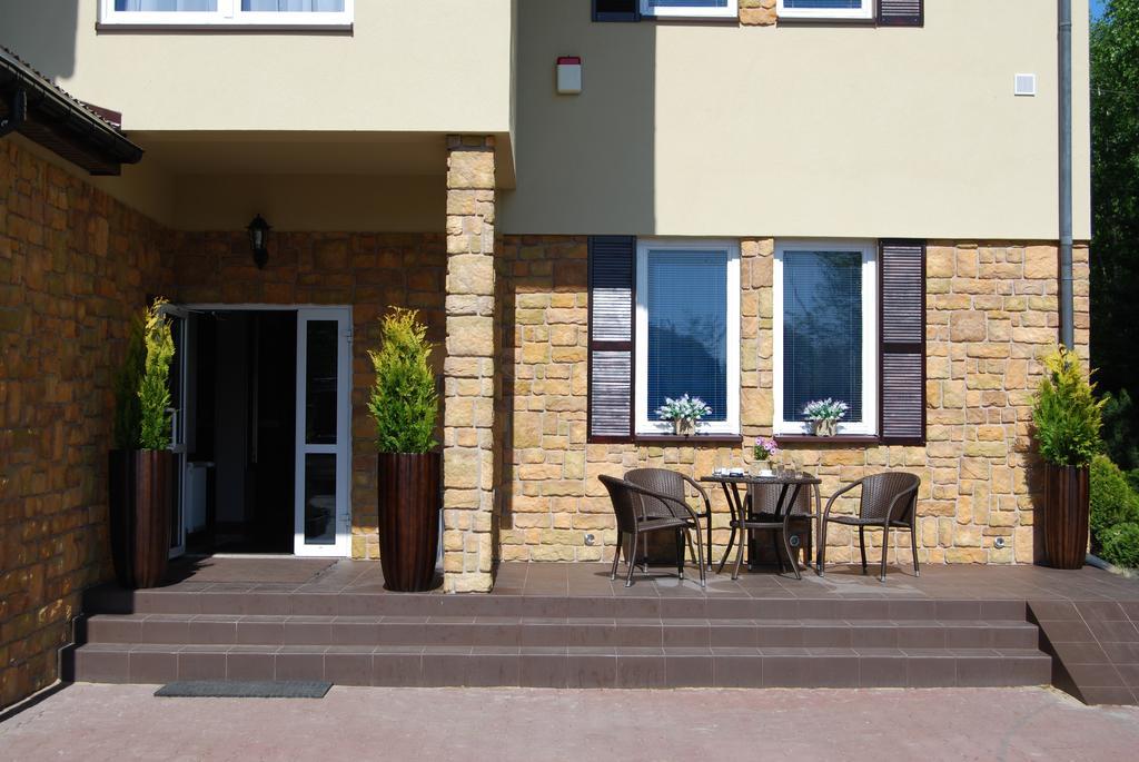 Park Na Wojskiego Bed & Breakfast Marki  Dış mekan fotoğraf